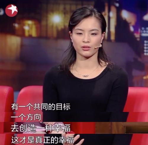 游泳冠军伏明霞_最牛跳板游泳冠军伏敏霞_伏明霞游泳视频